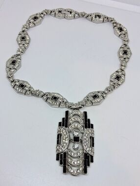 * Showstopper! Vintage Les Bernard Art Deco Black & Clear Rhinestones Necklace